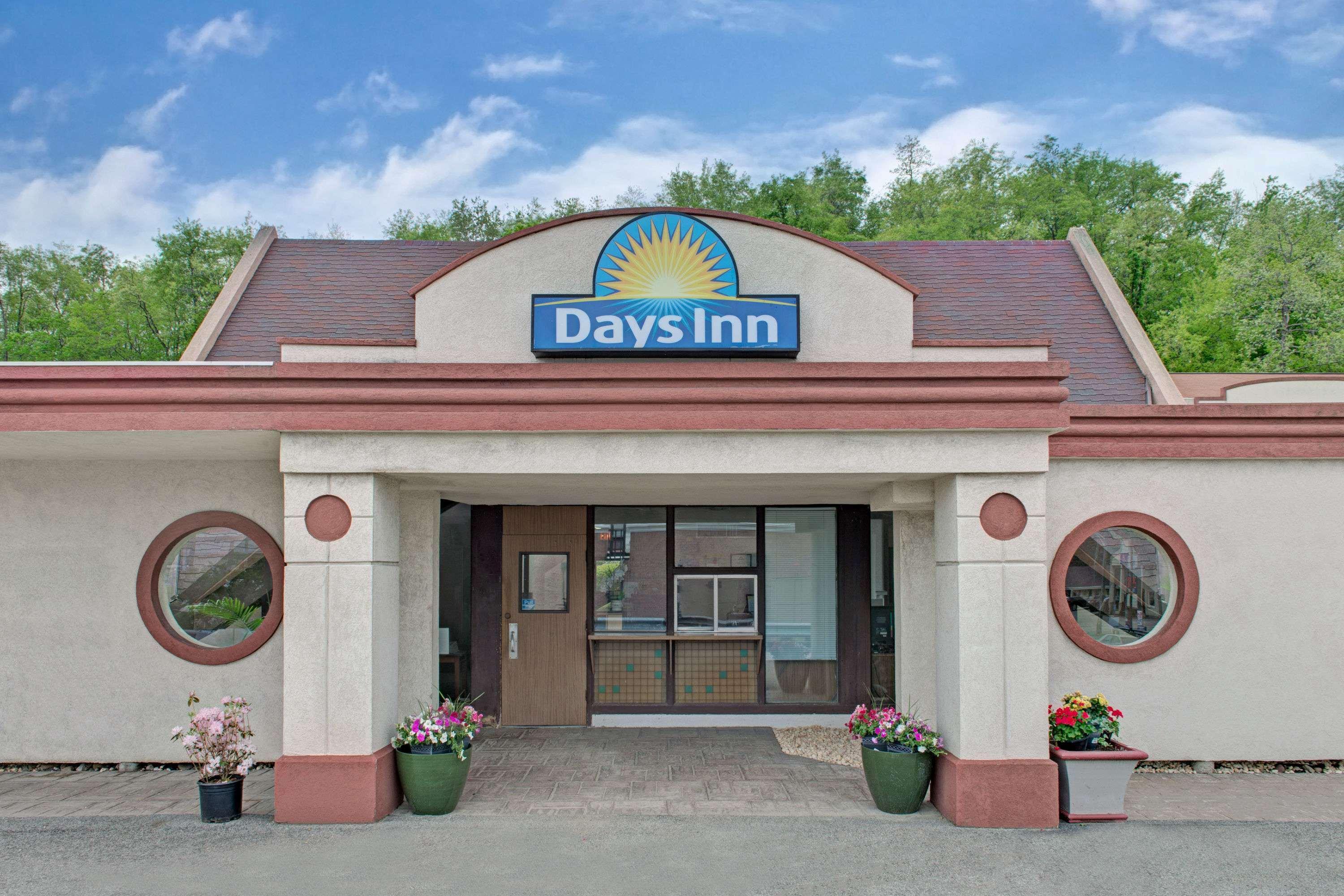 Days Inn By Wyndham Вашингтон Екстер'єр фото